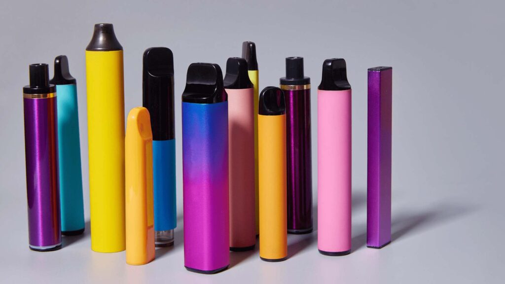 Are-Disposable-Vapes-Legal-in-Canada--Regulations-You-Should-Know